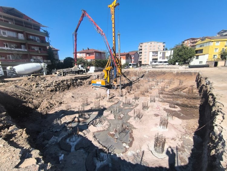 GÜLÜÇ VESİLE DİKMEN İLKOKULUNDA ÇALIŞMALAR SON HIZ DEVAM EDİYOR...