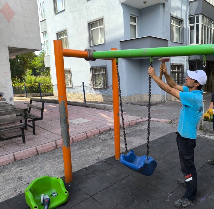 PARKLARIMIZDA BAKIM VE ONARIM ÇALIŞMALARI ARALIKSIZ OLARAK DEVAM EDİYOR...