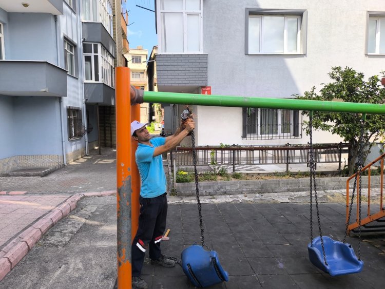 PARKLARIMIZDA BAKIM VE ONARIM ÇALIŞMALARI ARALIKSIZ OLARAK DEVAM EDİYOR...