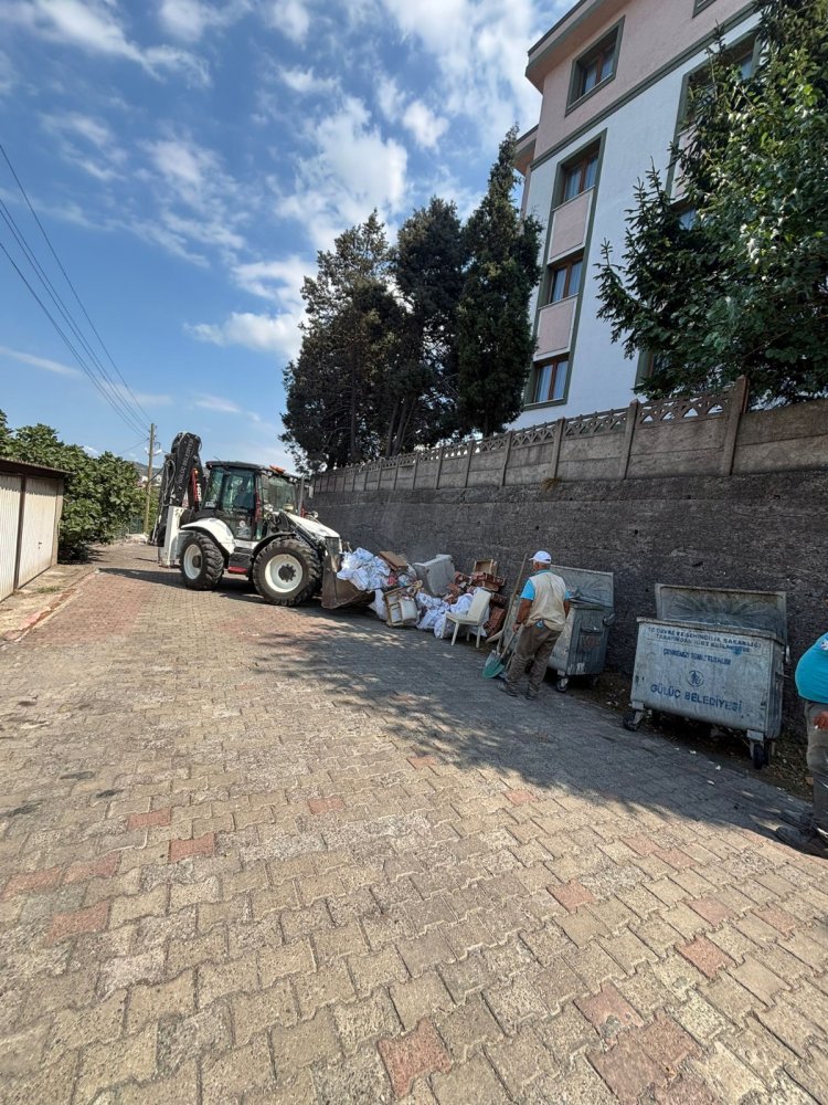 TEMİZLİK SEFERBERLİĞİ DEVAM EDİYOR...