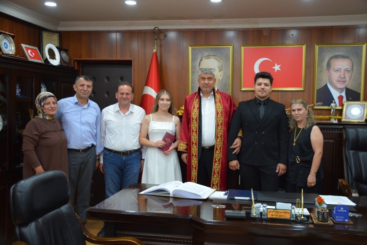 GENÇ ÇİFTİMİZE BİR ÖMÜR BOYU MUTLULUKLAR DİLERİZ