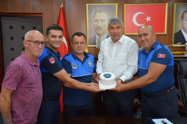 BELEDİYE BAŞKANIMIZ SADIK RECEP KARA ZABITA HAFTASINI KUTLADI...