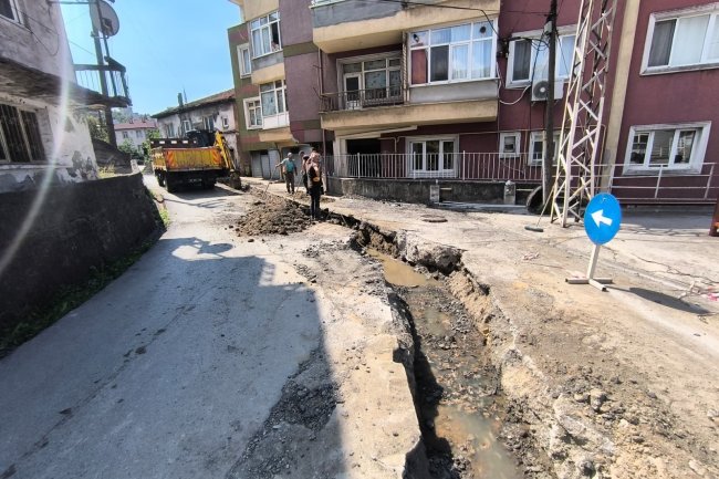 ÖRENCİK MAHALLESİNDE ÇALIŞMALAR SÜRÜYOR! 