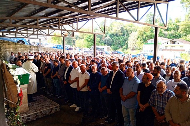 CENAZE MERASİMİNE KATILIM SAĞLADIK....