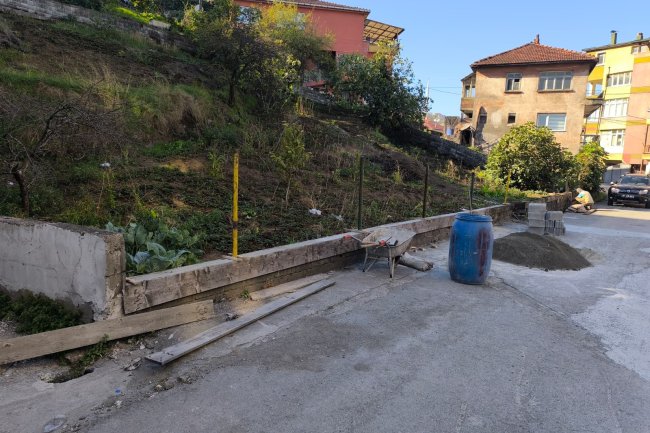 ÖRENCİK MAHALLEMİZDE ÇALIŞMALAR TÜM HIZIYLA SÜRÜYOR! 