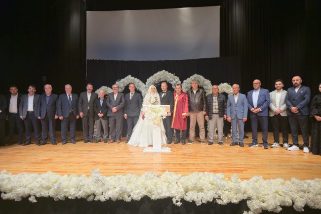 GENÇ ÇİFTİMİZE BİR ÖMÜR BOYU MUTLULUKLAR DİLERİZ