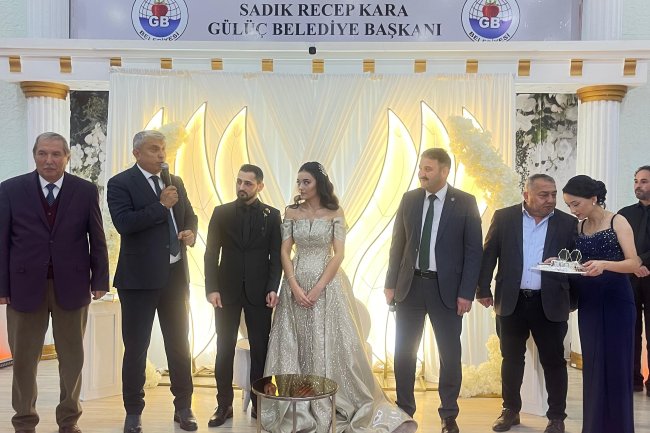 GENÇ ÇİFTİMİZE BİR ÖMÜR BOYU MUTLULUKLAR DİLERİZ