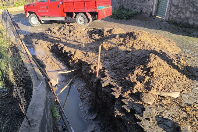 ARIZAYA EKİPLERİMİZ ANINDA MÜDAHALE ETMEKTEDİR...