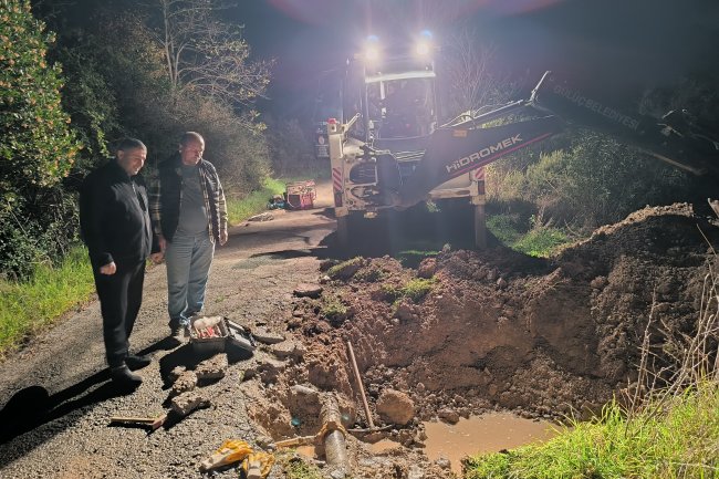EKİPLERİMİZ GECE GÜNDÜZ DEMEDEN ÇALIŞMALARA DEVAM EDİYOR...