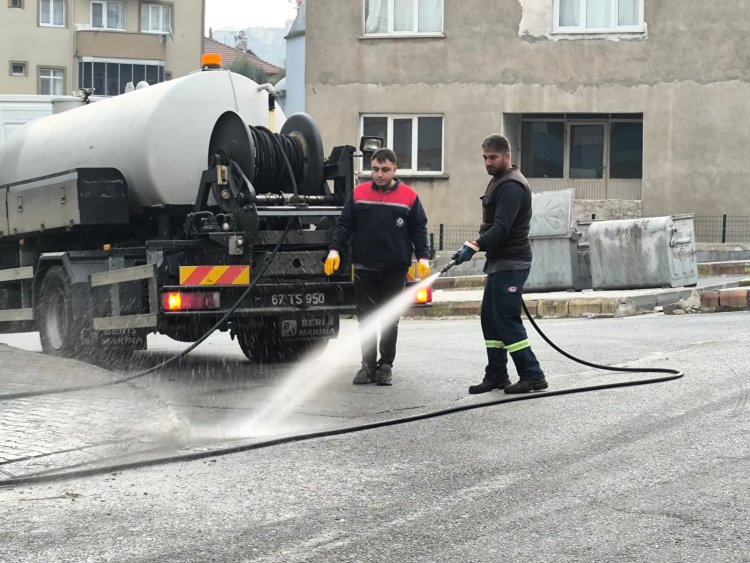 GÜLÜÇ BELEDİYESİ EKİPLERİ SAHADA, HİZMET SEFERBERLİĞİ SÜRÜYOR! 