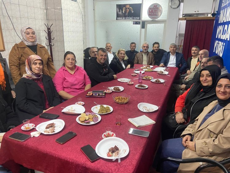 AK PARTİ GÜLÜÇ TEŞKİLATINDAN ANLAMLI KUTLAMA 