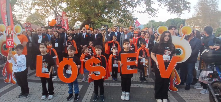 LÖSEMİLİ ÇOCUKLAR HAFTASI’NIN 25. YILI KUTLANDI 