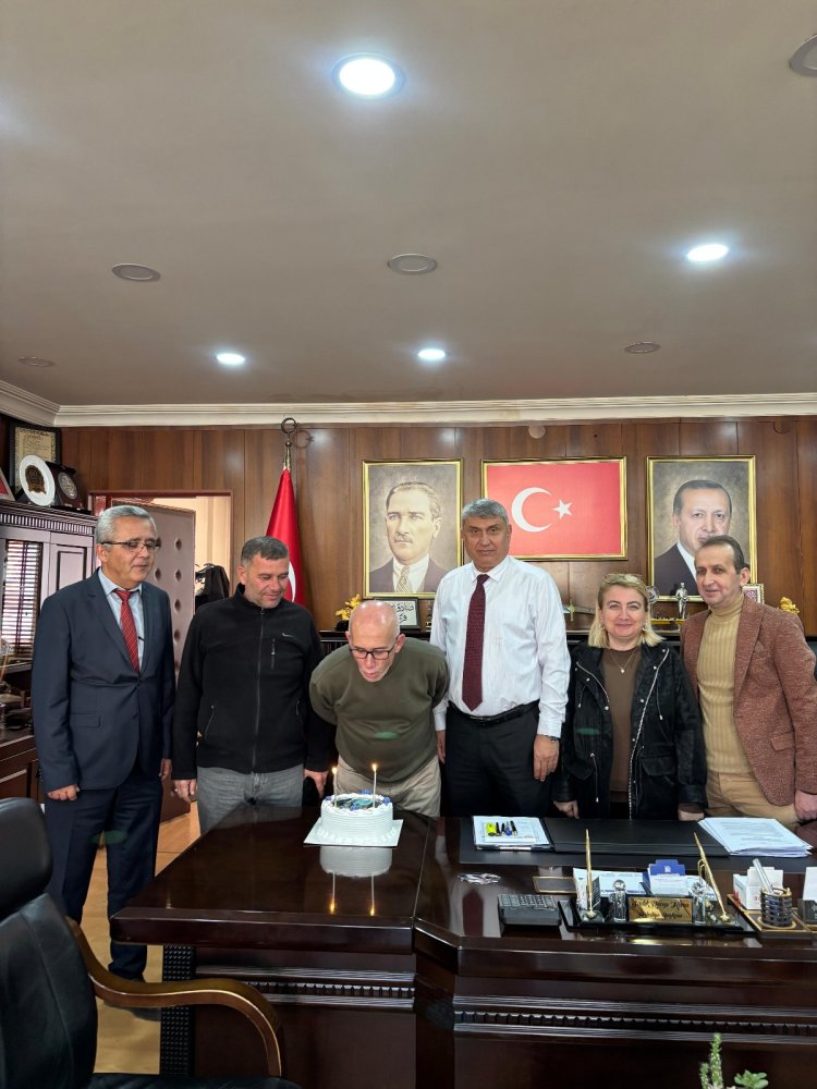 DOĞUM GÜNÜ KUTLAMASI...