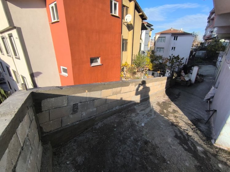 MERDİVEN SOKAK’TA BELEDİYE BAŞKANIMIZ SADIK RECEP KARA’DAN YAKINDAN TAKİP!