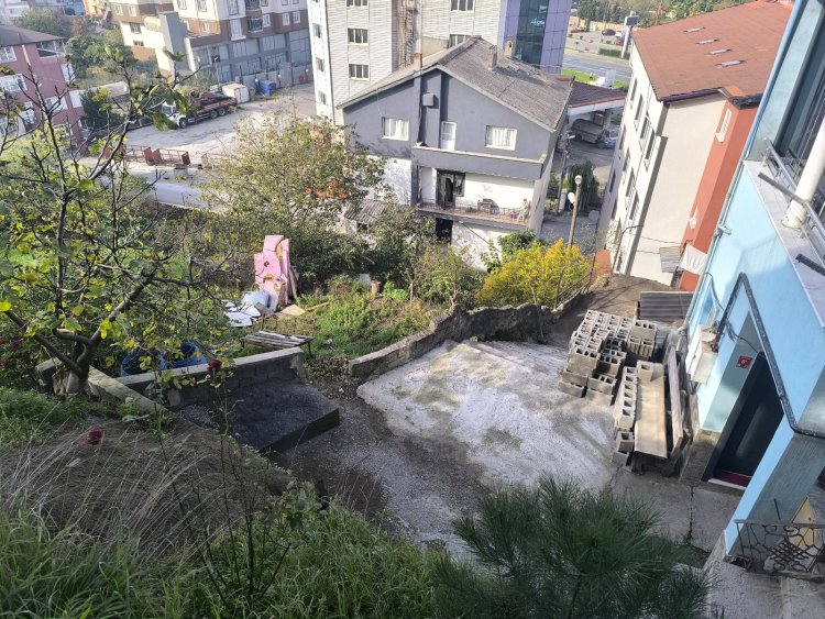 MERDİVEN SOKAK’TA BELEDİYE BAŞKANIMIZ SADIK RECEP KARA’DAN YAKINDAN TAKİP!