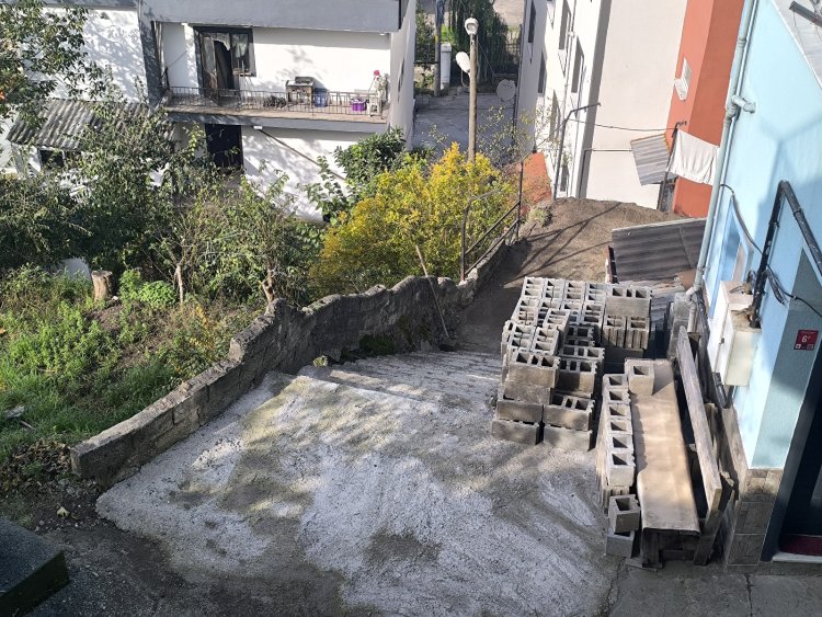 MERDİVEN SOKAK’TA BELEDİYE BAŞKANIMIZ SADIK RECEP KARA’DAN YAKINDAN TAKİP!