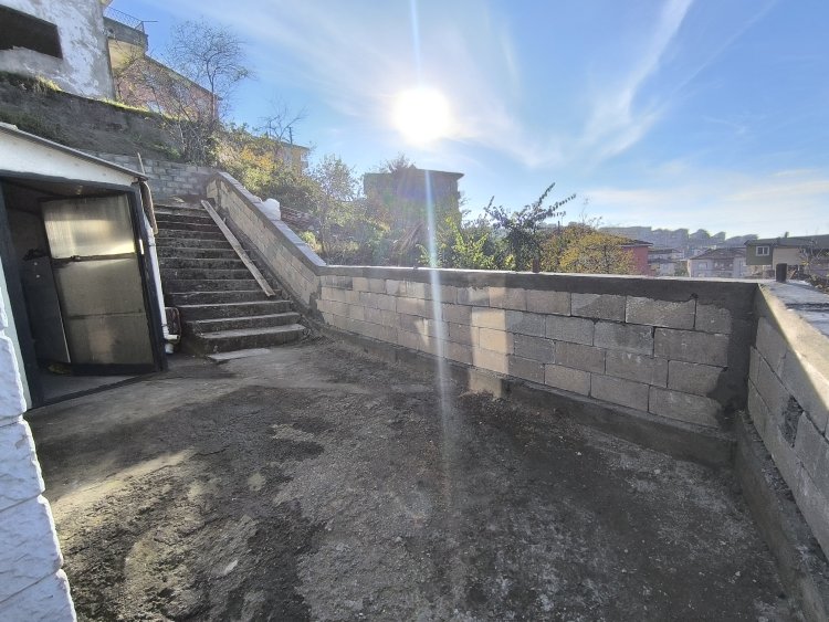 MERDİVEN SOKAK’TA BELEDİYE BAŞKANIMIZ SADIK RECEP KARA’DAN YAKINDAN TAKİP!