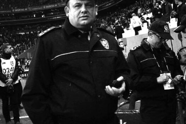 RAHMETLE ANIYORUZ...