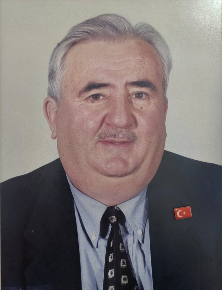 VEFATININ 12. YILINDA RAHMETLE ANIYORUZ...