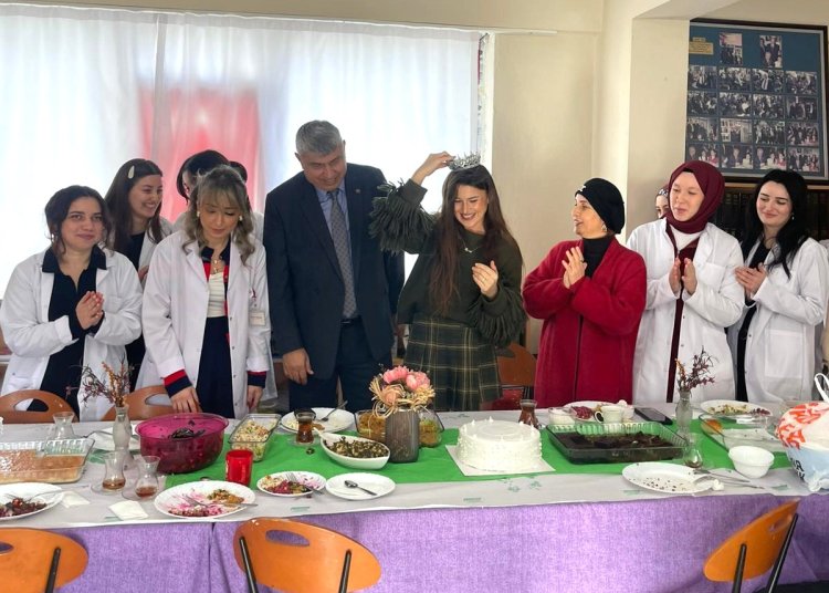 KURSİYERLERİMİZİ ZİYARETTE BULUNDUK....