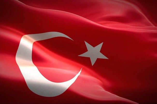 TÜRK BAYRAĞIMIZA YAPILAN MENFUR SALDIRIYI KINIYORUM...