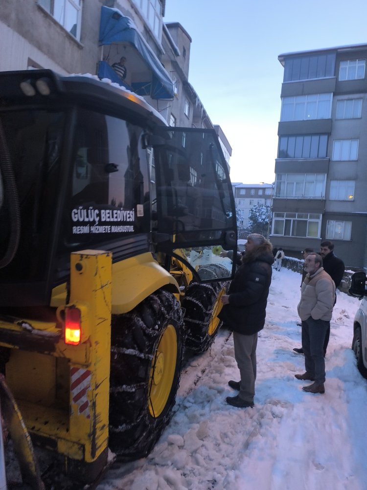 BELEDİYE BAŞKANIMIZ SADIK RECEP KARA İNCELEMELERDE BULUNDU...