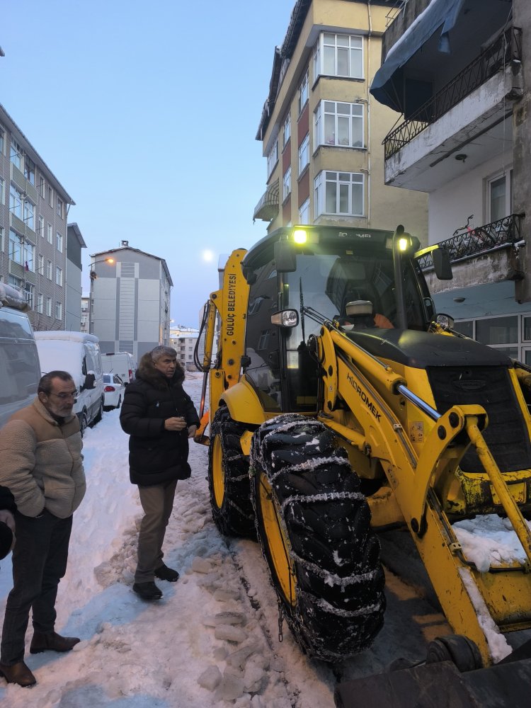 BELEDİYE BAŞKANIMIZ SADIK RECEP KARA İNCELEMELERDE BULUNDU...