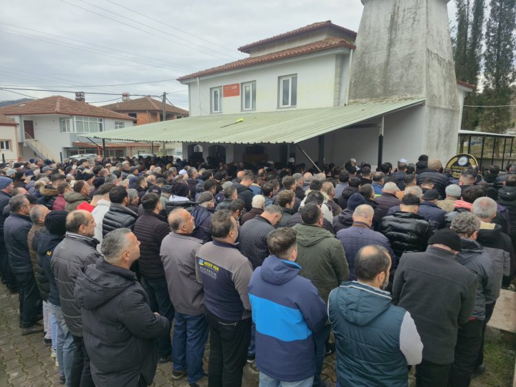 Cenaze Merasimine Katılım Sağladık...