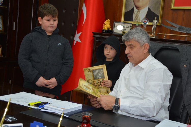 KARNELER BAŞKAN AMCALARINA