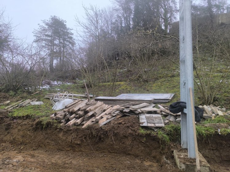 Yeni Mezarlık Alanında Çalışmalarımız Devam ediyor...