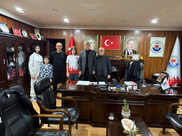 BAŞARILARINIZ DAİM OLSUN...