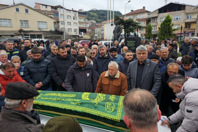 BELEDİYE PERSONELİMİZ MERHUM İBRÂHİM HASÇELİK İÇİN TÖREN DÜZENLENDİ....