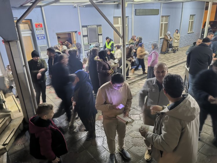 HAYIRLI KANDİLLER...