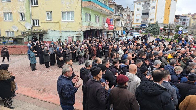 BELEDİYE PERSONELİMİZ MERHUM İBRÂHİM HASÇELİK İÇİN TÖREN DÜZENLENDİ....