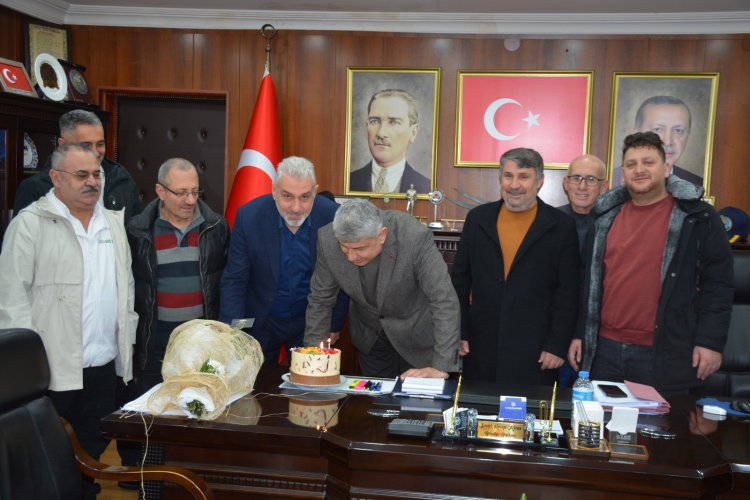 GÖREVE GELİŞİNİN 1. YILI KUTLANDI...