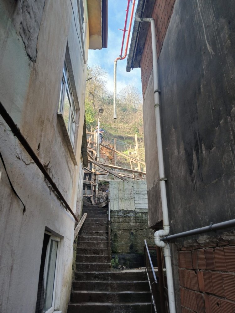 EKİPLERİMİZ İVEDİLİKLE HAREKETE GEÇTİ...