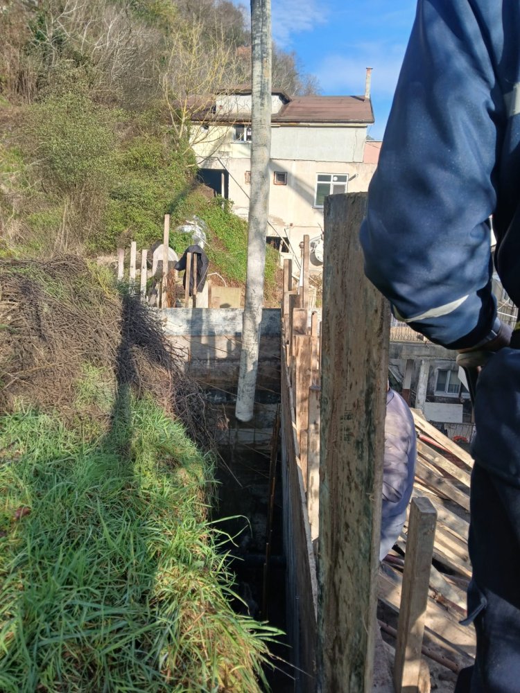 EKİPLERİMİZ İVEDİLİKLE HAREKETE GEÇTİ...