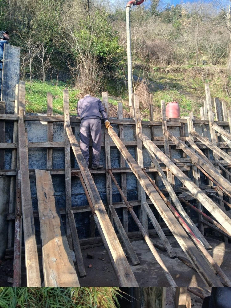 EKİPLERİMİZ İVEDİLİKLE HAREKETE GEÇTİ...