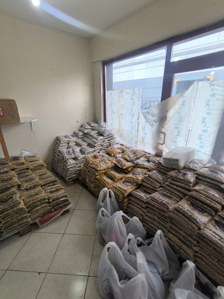 İHTİYAÇ SAHİBİ VATANDAŞLARIMIZA RAMAZAN KUMANYALARINI ULAŞTIRMAYA DEVAM EDİYORUZ ...