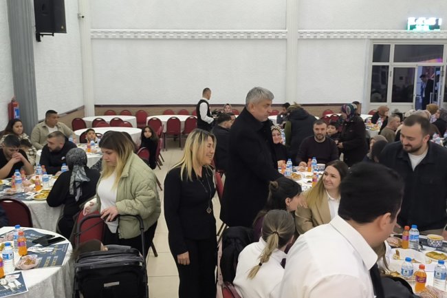 BELEDİYE BAŞKANIMIZ SADIK RECEP KARA BELEDİYE PERSONELLERİ İLE İFTAR PROGRAMINDA BİR ARAYA GELDİ...