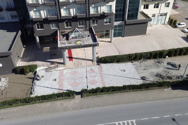 KİLİT PARKE TAŞ ÇALIŞMALARIMIZ ARALIKSIZ OLARAK DEVAM EDİYOR...