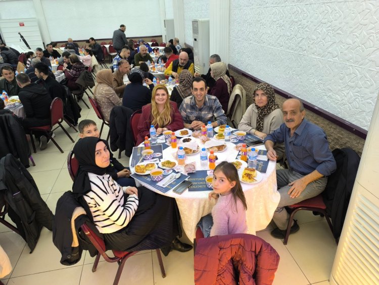 BELEDİYE BAŞKANIMIZ SADIK RECEP KARA BELEDİYE PERSONELLERİ İLE İFTAR PROGRAMINDA BİR ARAYA GELDİ...