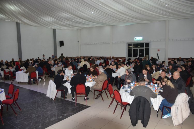 BELEDİYE BAŞKANIMIZ SADIK RECEP KARA BELEDİYE PERSONELLERİ İLE İFTAR PROGRAMINDA BİR ARAYA GELDİ...