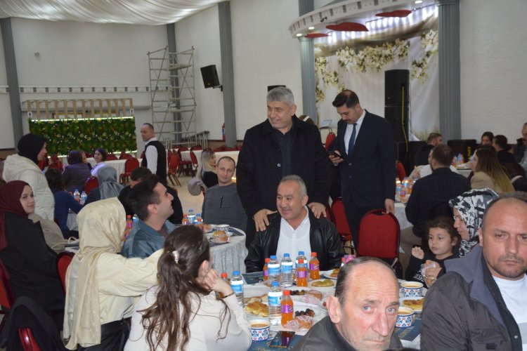 BELEDİYE BAŞKANIMIZ SADIK RECEP KARA BELEDİYE PERSONELLERİ İLE İFTAR PROGRAMINDA BİR ARAYA GELDİ...