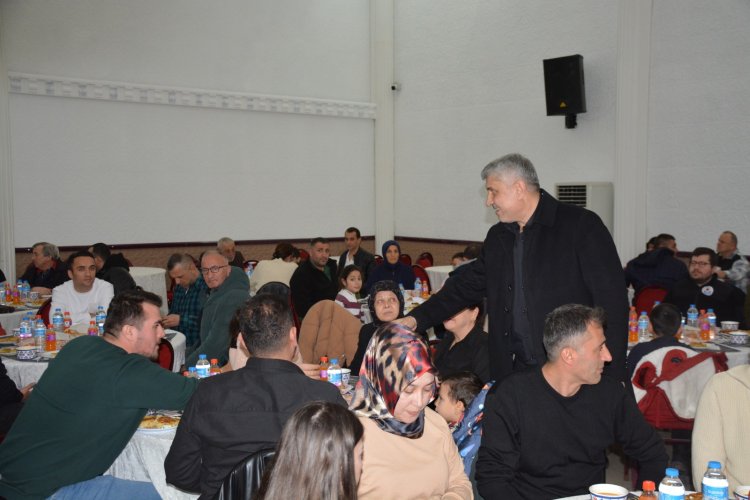 BELEDİYE BAŞKANIMIZ SADIK RECEP KARA BELEDİYE PERSONELLERİ İLE İFTAR PROGRAMINDA BİR ARAYA GELDİ...