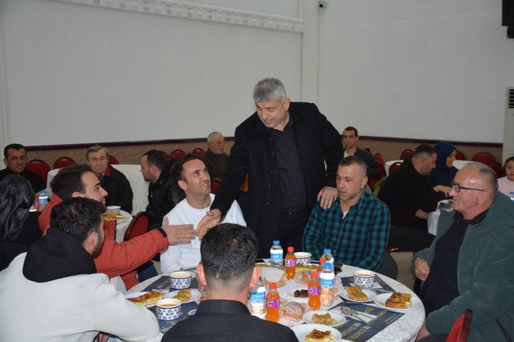 BELEDİYE BAŞKANIMIZ SADIK RECEP KARA BELEDİYE PERSONELLERİ İLE İFTAR PROGRAMINDA BİR ARAYA GELDİ...