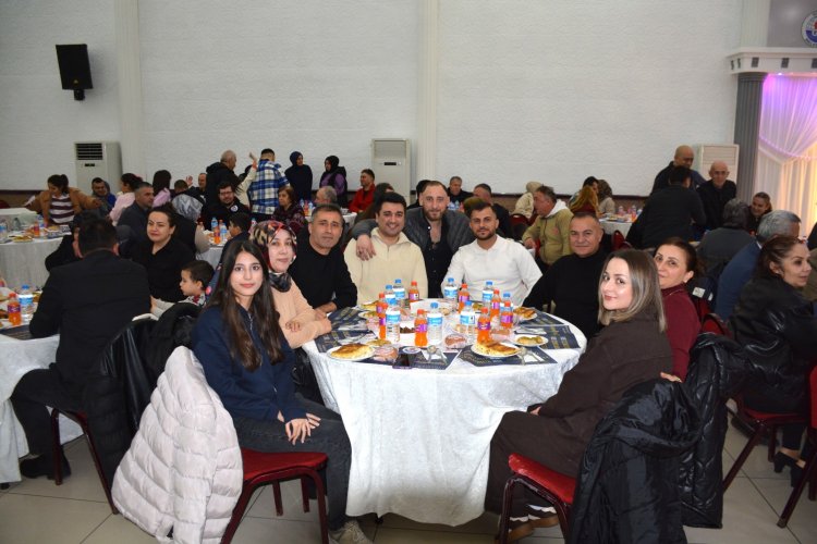 BELEDİYE BAŞKANIMIZ SADIK RECEP KARA BELEDİYE PERSONELLERİ İLE İFTAR PROGRAMINDA BİR ARAYA GELDİ...