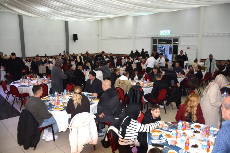 BELEDİYE BAŞKANIMIZ SADIK RECEP KARA BELEDİYE PERSONELLERİ İLE İFTAR PROGRAMINDA BİR ARAYA GELDİ...