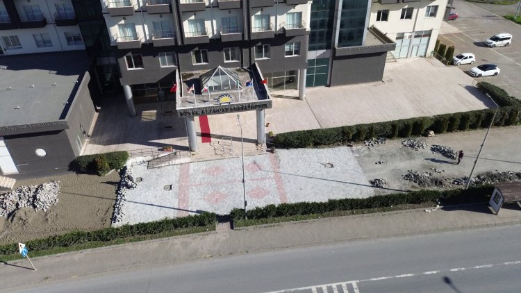 KİLİT PARKE TAŞ ÇALIŞMALARIMIZ ARALIKSIZ OLARAK DEVAM EDİYOR...