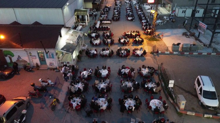 GÜLÜÇ BELEDİYEMİZİN DÜZENLEDİĞİ İFTAR PROGRAMI YOĞUN KATILIMLA GERÇEKLEŞTİ